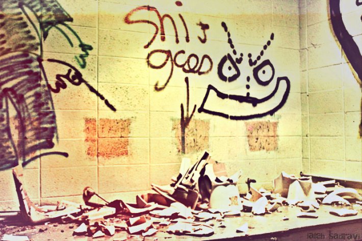 shitgoeshere_zps7d23f923